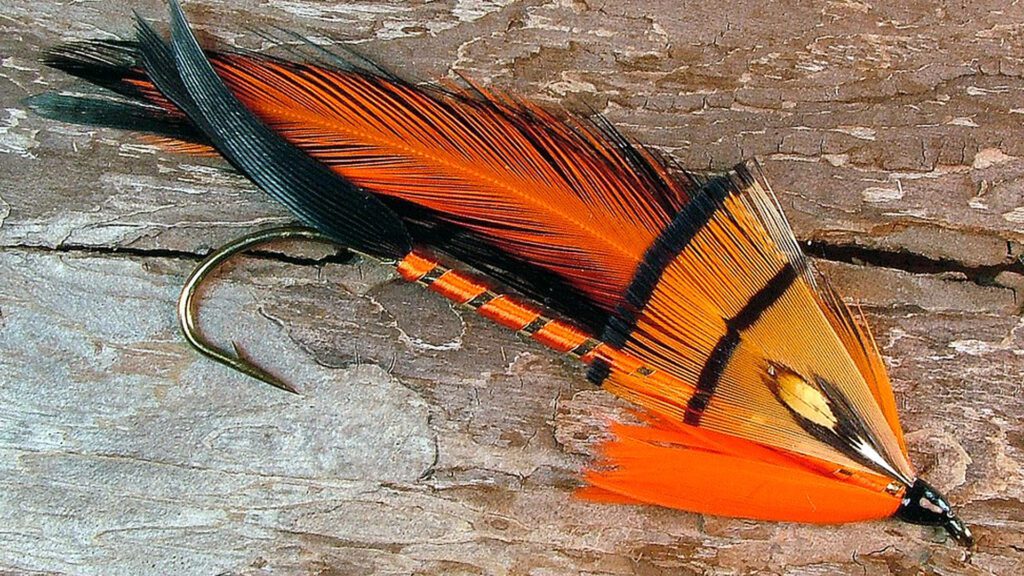 Streamers to get fishing easily.